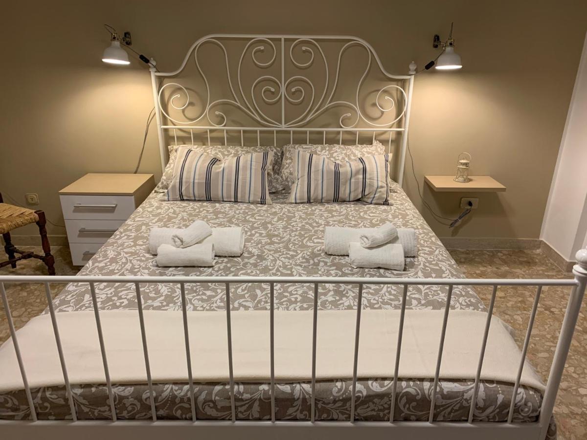 B&B Fiorisol 아우구스타 외부 사진