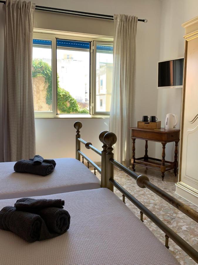 B&B Fiorisol 아우구스타 외부 사진