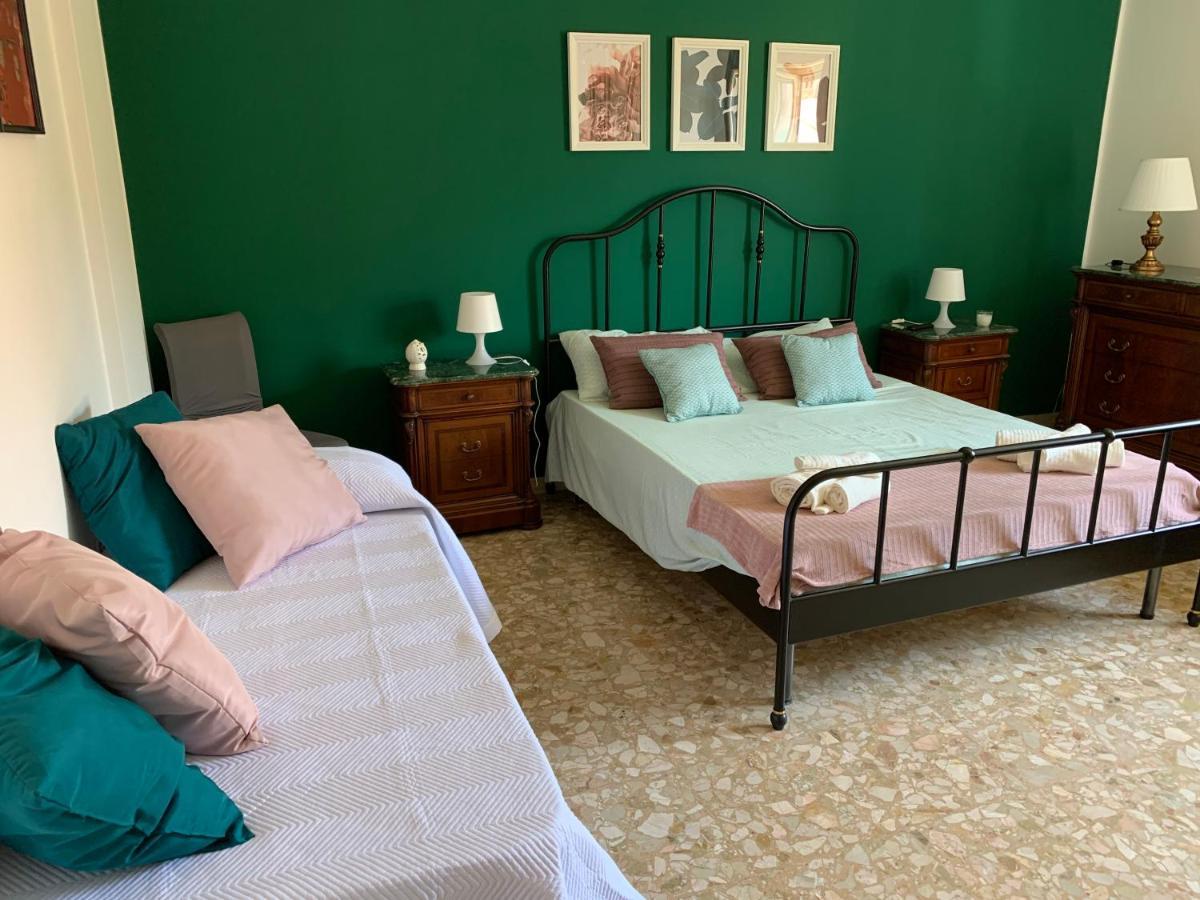 B&B Fiorisol 아우구스타 외부 사진