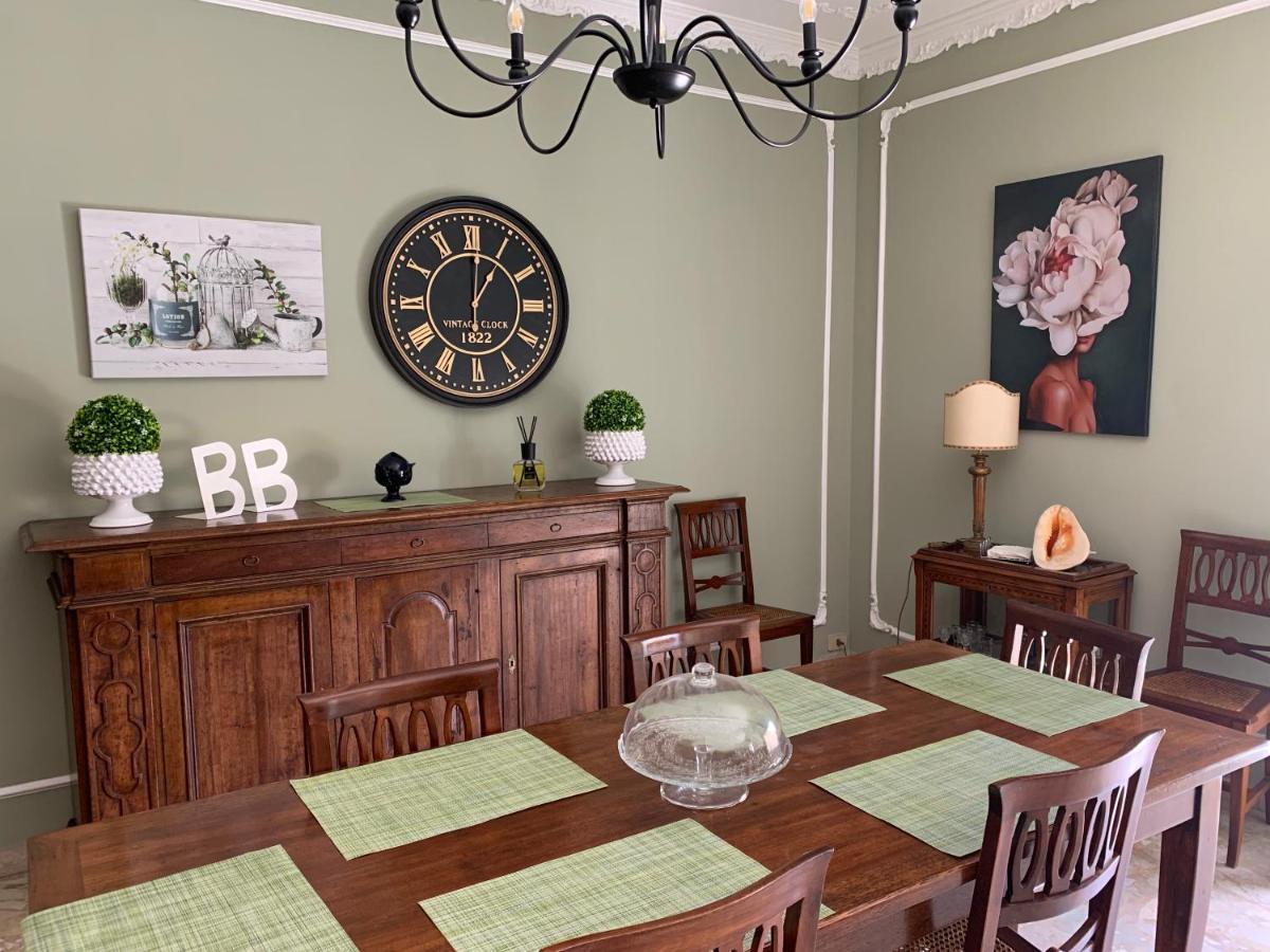 B&B Fiorisol 아우구스타 외부 사진